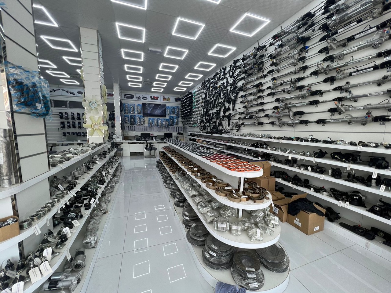 showroom_3